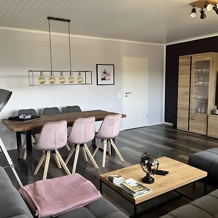Haus Blumenglueck Дом отдыха *