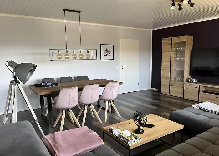 بيت للعطل Haus Blumenglueck *